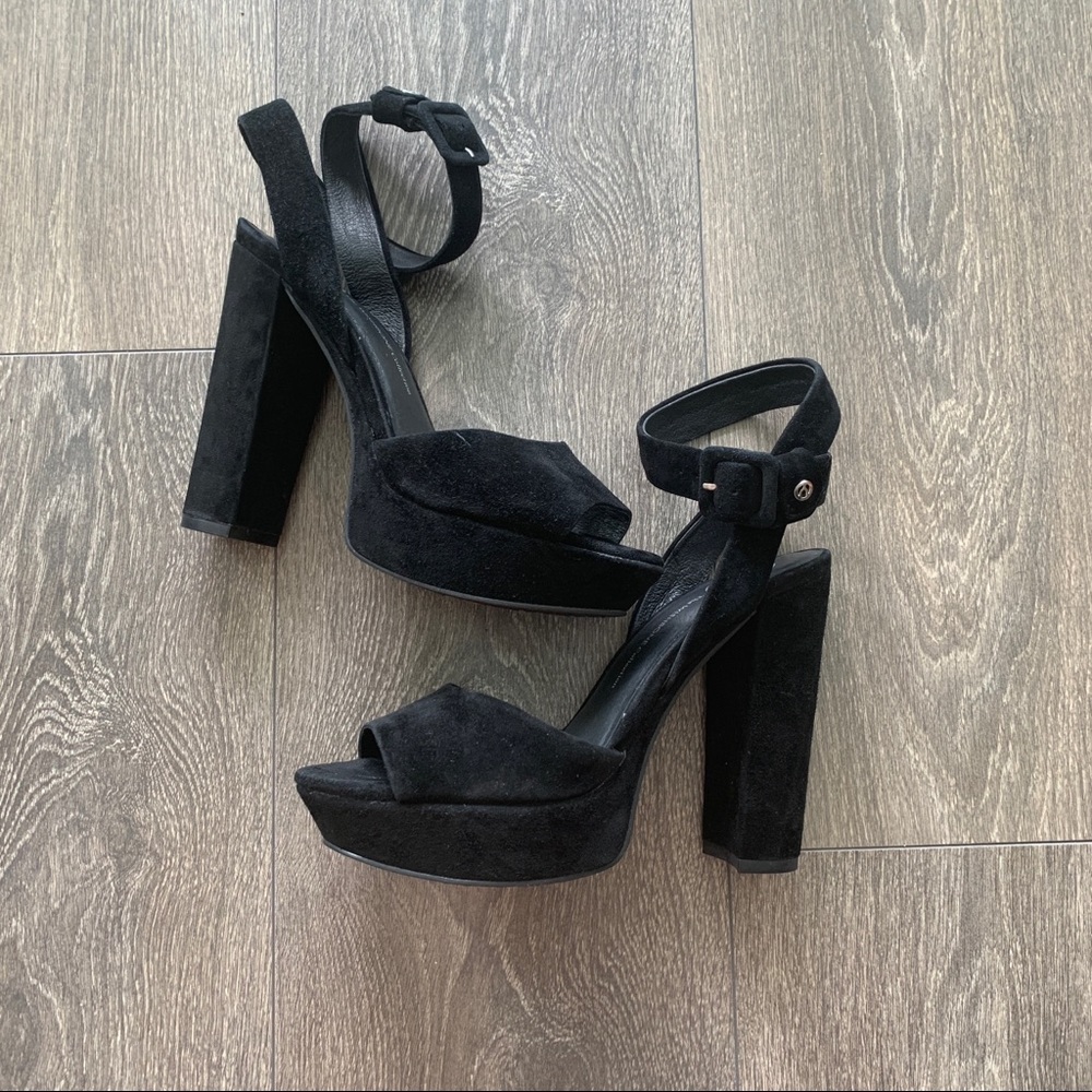 Suede Sandals heels